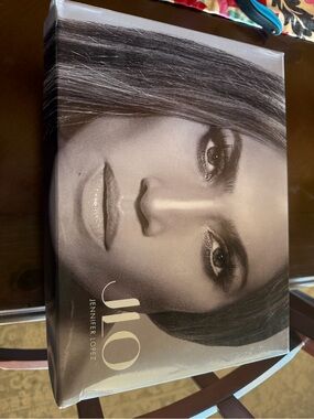 Jennifer Lopez Eyeshadow Palette in Black and Gold Packaging